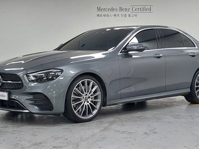 MERCEDES-BENZ E-CLASS - 1