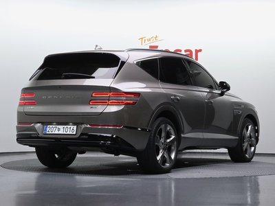GENESIS GV80 - 3