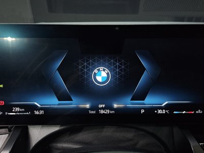 2024 BMW 5 SERIES — фото 8