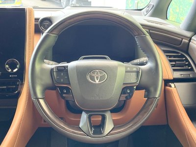2025 Toyota VELLFIRE thumbnail 12