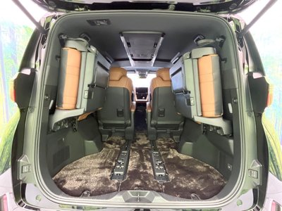 2025 Toyota VELLFIRE thumbnail 11