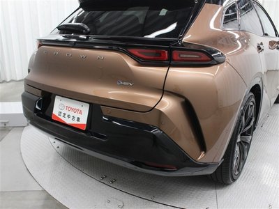 TOYOTA CROWN SPORT - 9