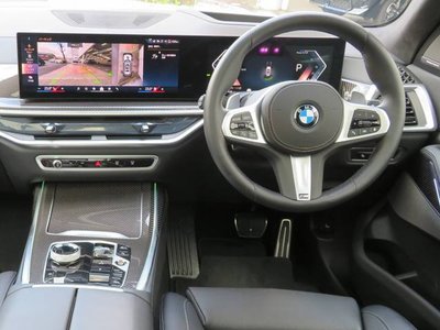BMW X7 - 7