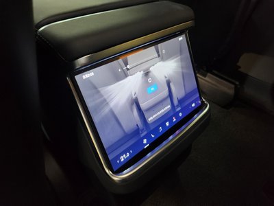 2024 Tesla MODEL X — миниатюра 11