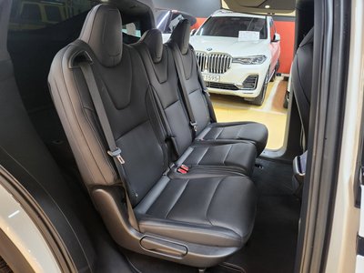 2024 Tesla MODEL X — миниатюра 15