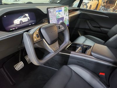 2024 Tesla MODEL X — миниатюра 13