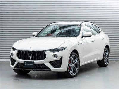 2024 Maserati LEVANTE — фото 1