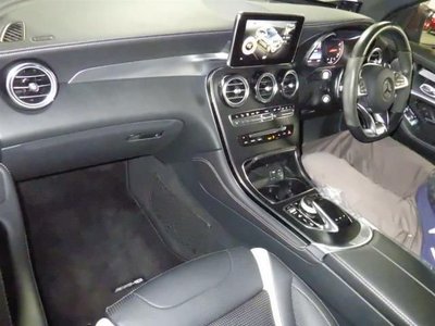 MERCEDES-BENZ GLC - 3