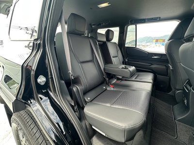 صورة مصغرة 41 لـ 2025 Toyota LAND CRUISER 250