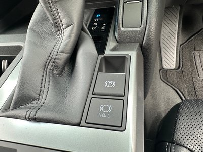 صورة مصغرة 30 لـ 2025 Toyota LAND CRUISER 250