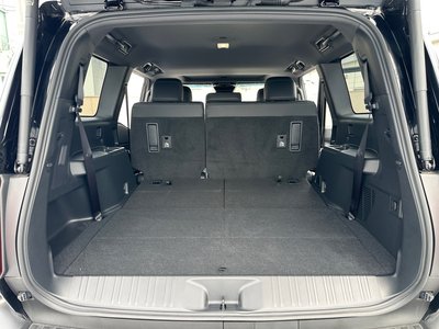 صورة مصغرة 47 لـ 2025 Toyota LAND CRUISER 250