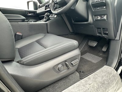صورة مصغرة 11 لـ 2025 Toyota LAND CRUISER 250