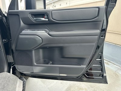 صورة مصغرة 13 لـ 2025 Toyota LAND CRUISER 250