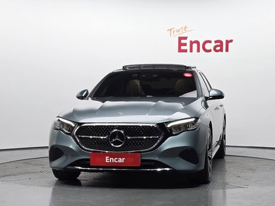 MERCEDES-BENZ E-CLASS - 2