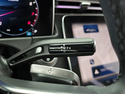 MERCEDES-BENZ E-CLASS - 9