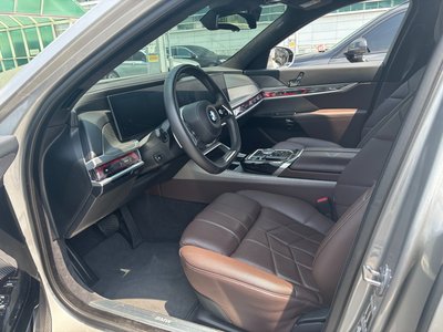 BMW 7 SERIES - 9