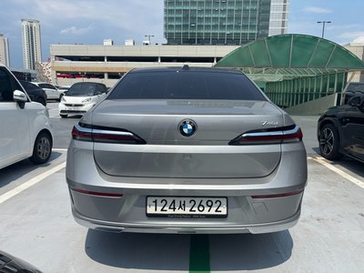 BMW 7 SERIES - 4