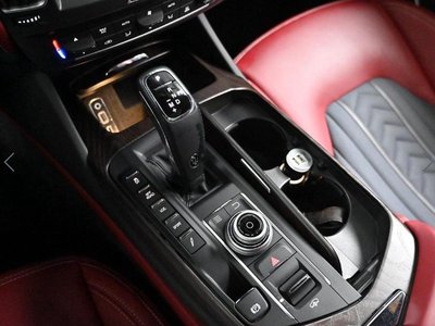 MASERATI LEVANTE - 9