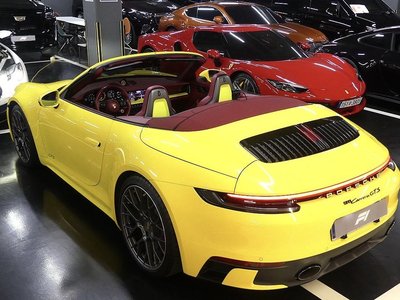 PORSCHE 911 - 5