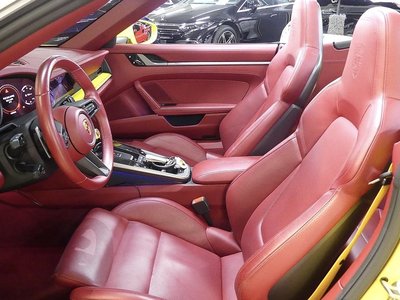 PORSCHE 911 - 10