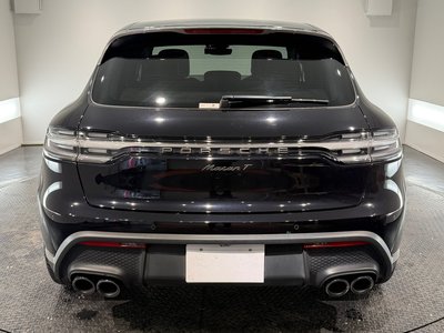 PORSCHE MACAN - 8