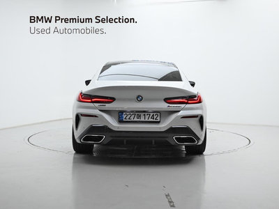 BMW 8 SERIES - 3