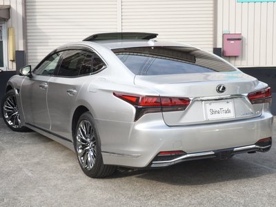 LEXUS LS - 8
