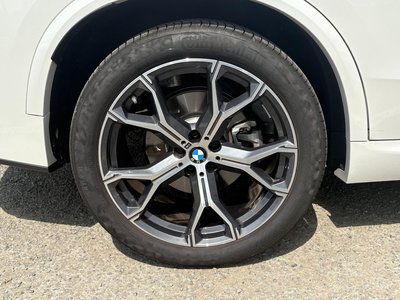 2026 BMW X5 — миниатюра 16