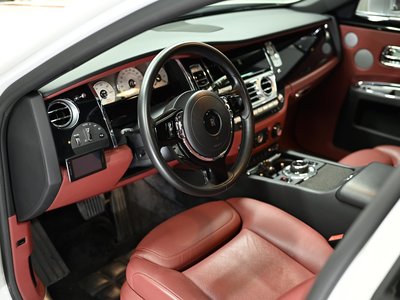 ROLLS-ROYCE GHOST - 4