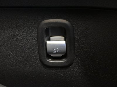 2026 Mercedes-BENZ C-CLASS 缩略图 22