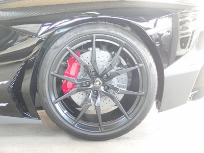 2016 Lamborghini AVENTADOR — миниатюра 27