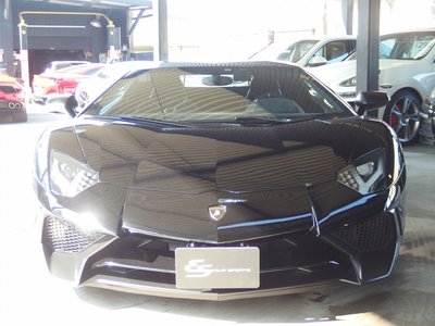 صورة 5 لـ 2016 Lamborghini AVENTADOR
