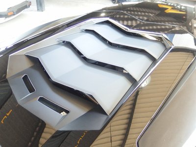 2016 Lamborghini AVENTADOR — миниатюра 30