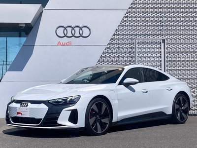 AUDI E-TRON GT QUATTRO - 1
