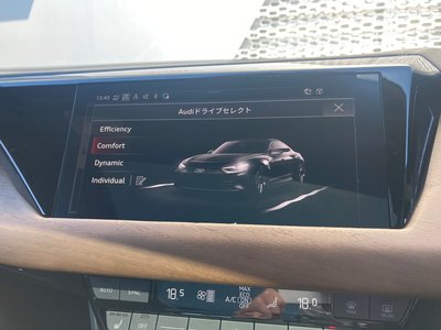 AUDI E-TRON GT QUATTRO - 8