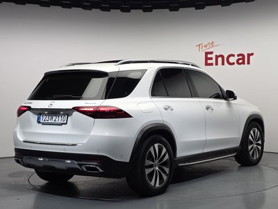 MERCEDES-BENZ GLE - 3