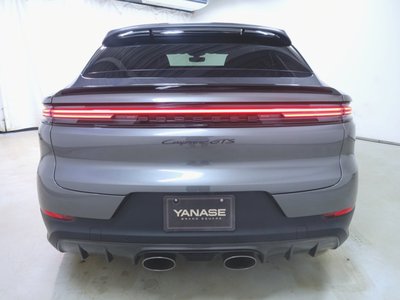صورة 7 لـ 2025 Porsche CAYENNE