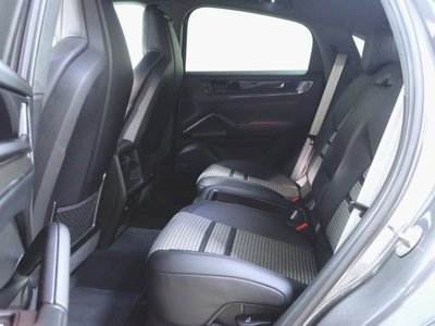 2025 Porsche CAYENNE 缩略图 29