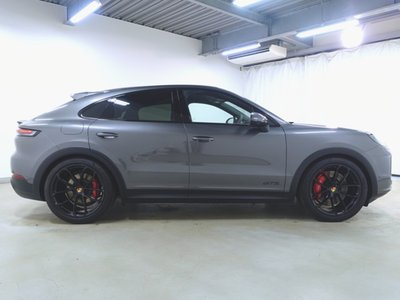 صورة 8 لـ 2025 Porsche CAYENNE