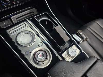 صورة مصغرة 12 لـ 2020 Genesis GV80