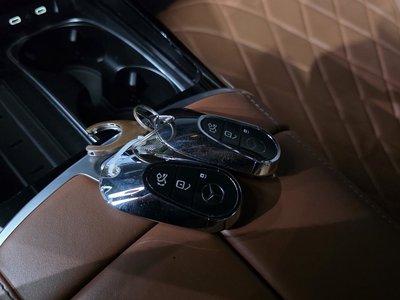 2021 Mercedes-BENZ S-CLASS thumbnail 23