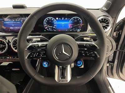 MERCEDES-BENZ CLA AMG - 6