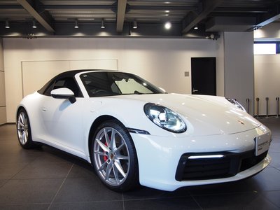 PORSCHE 911 - 8