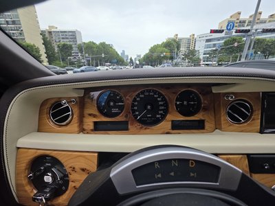 ROLLS-ROYCE PHANTOM - 8