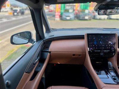 TOYOTA VELLFIRE - 2