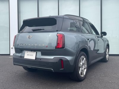 MINI MINI COUNTRYMAN - 8