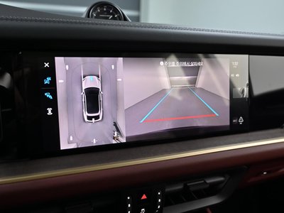 2025 Porsche CAYENNE — миниатюра 15