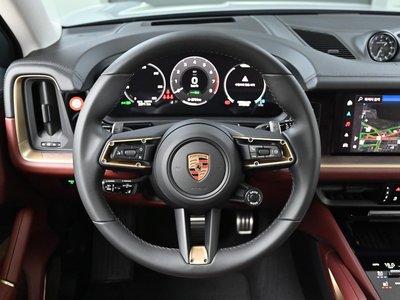 2025 Porsche CAYENNE — миниатюра 13