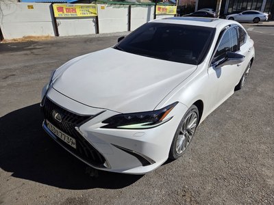 LEXUS ES - 4
