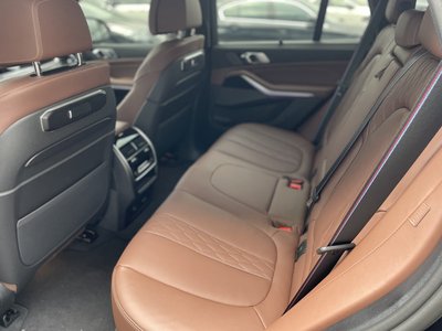 2025 BMW X5 photo 10